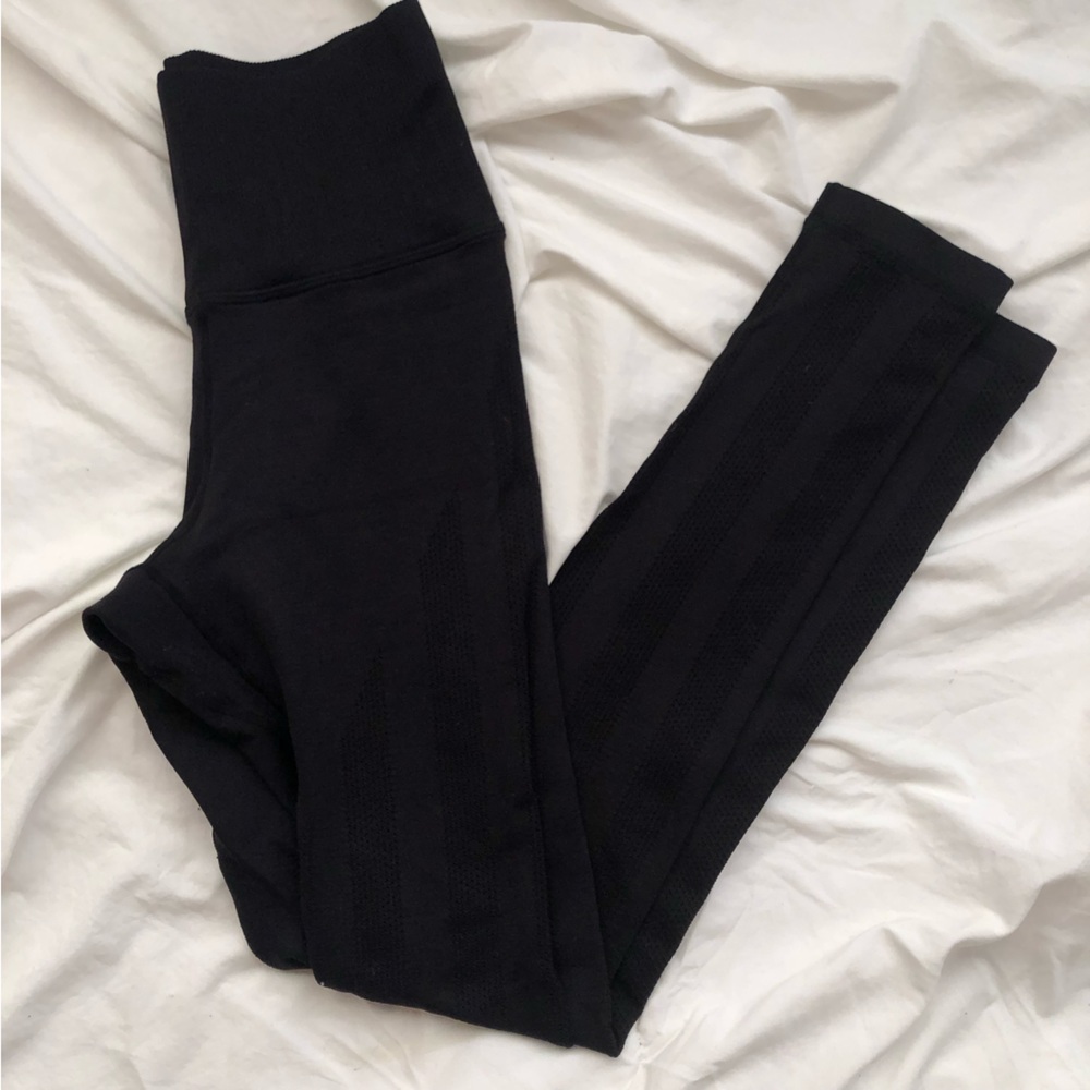 avocado black leggings